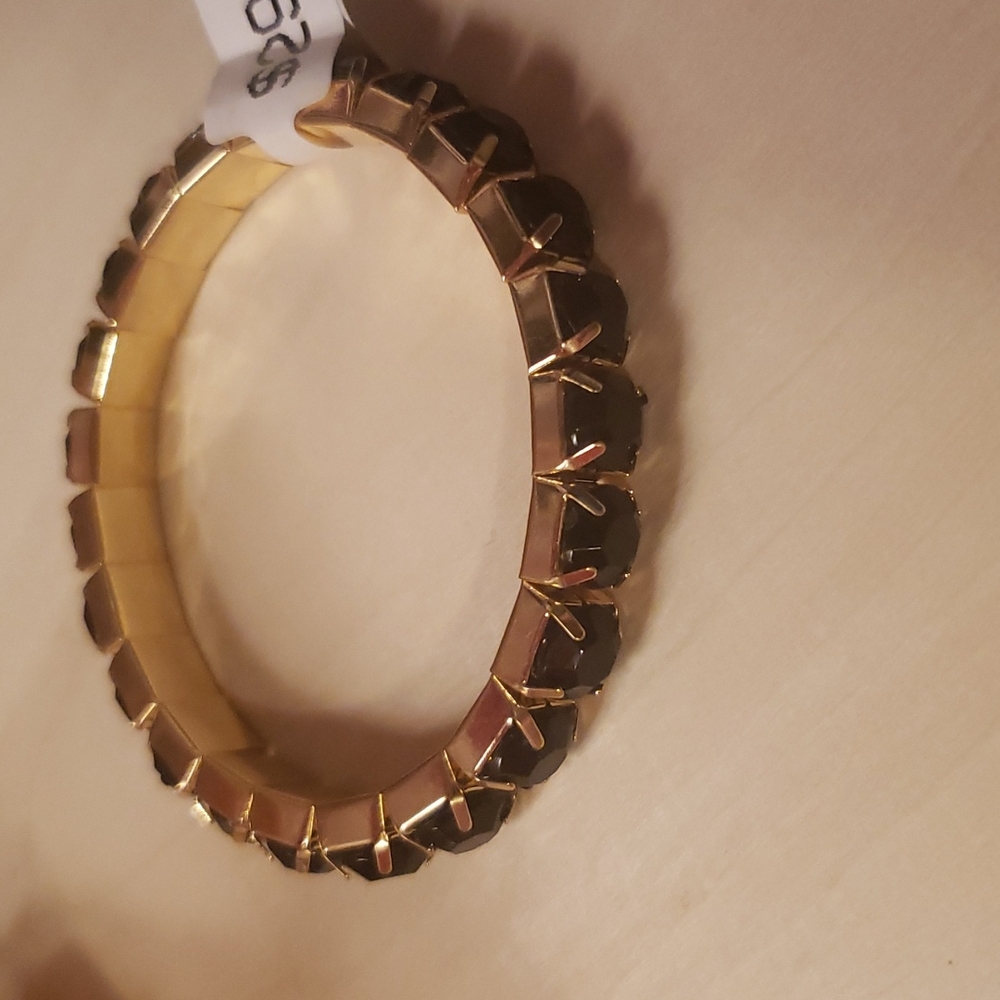 10/$20 Stretch Bracelet *N7